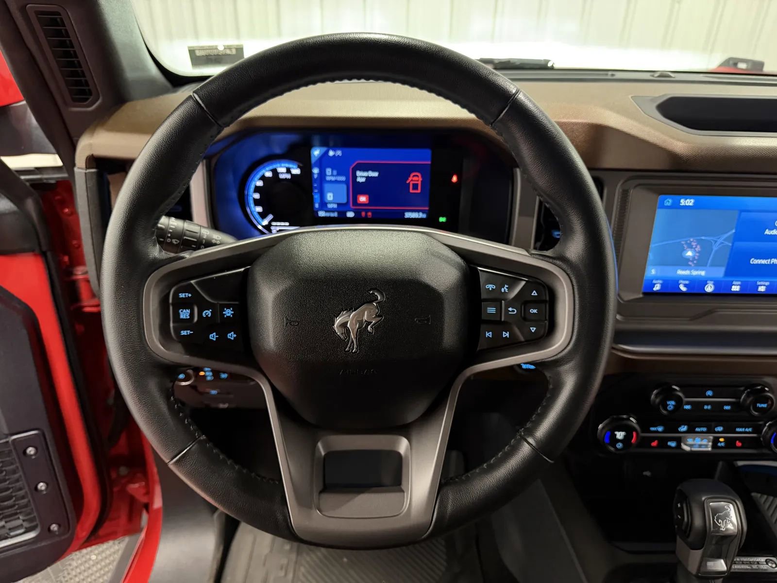 Used 2023 Ford Bronco Outer Banks AWD/4WD image 26
