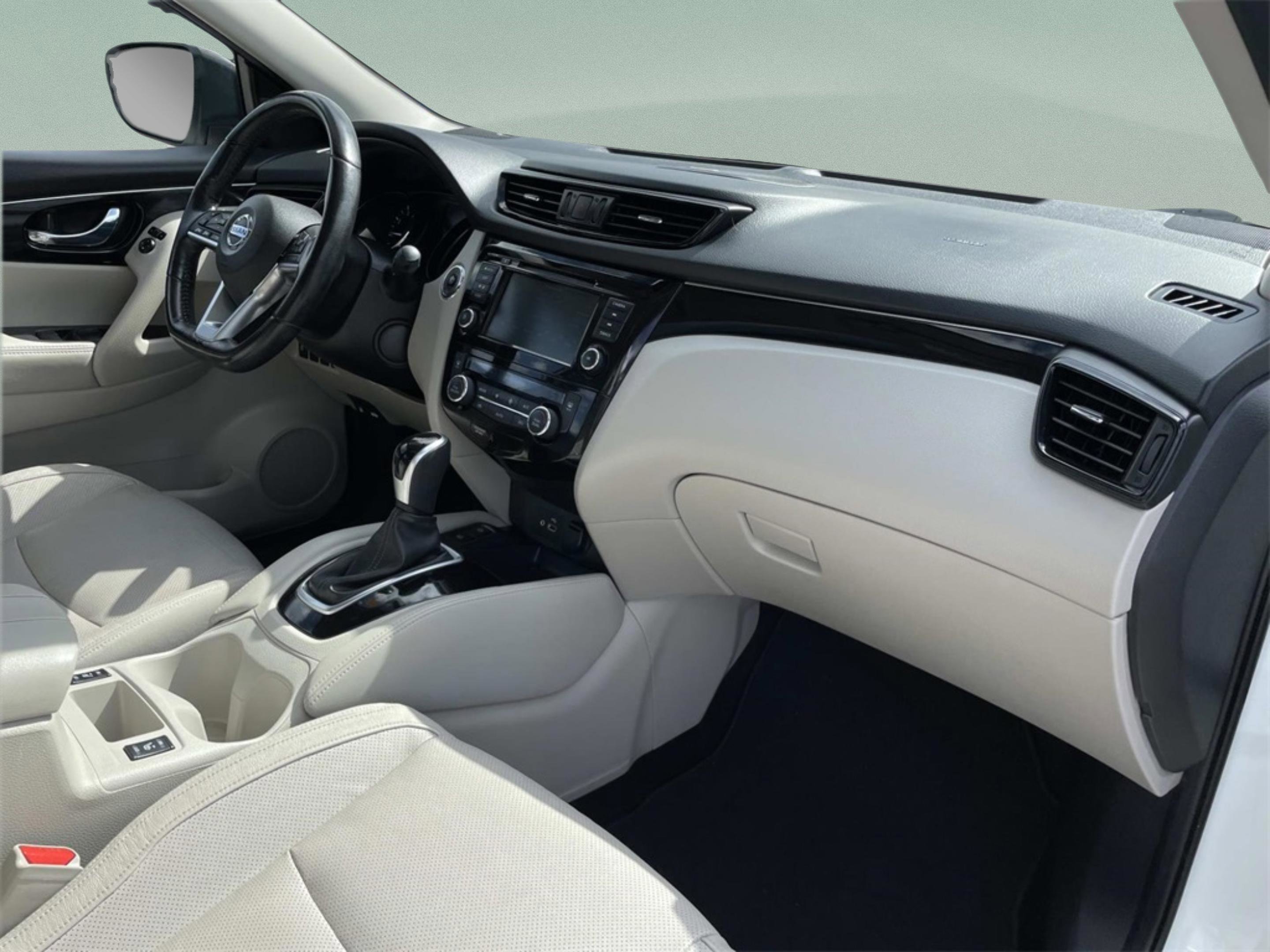 Used 2019 Nissan Rogue Sport SL w/ Premium Package image 19