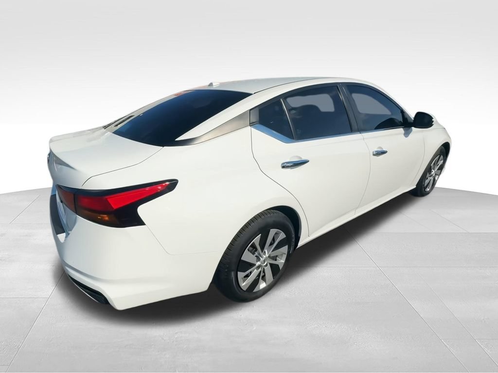 Used 2020 Nissan Altima 2.5 S FWD image 8