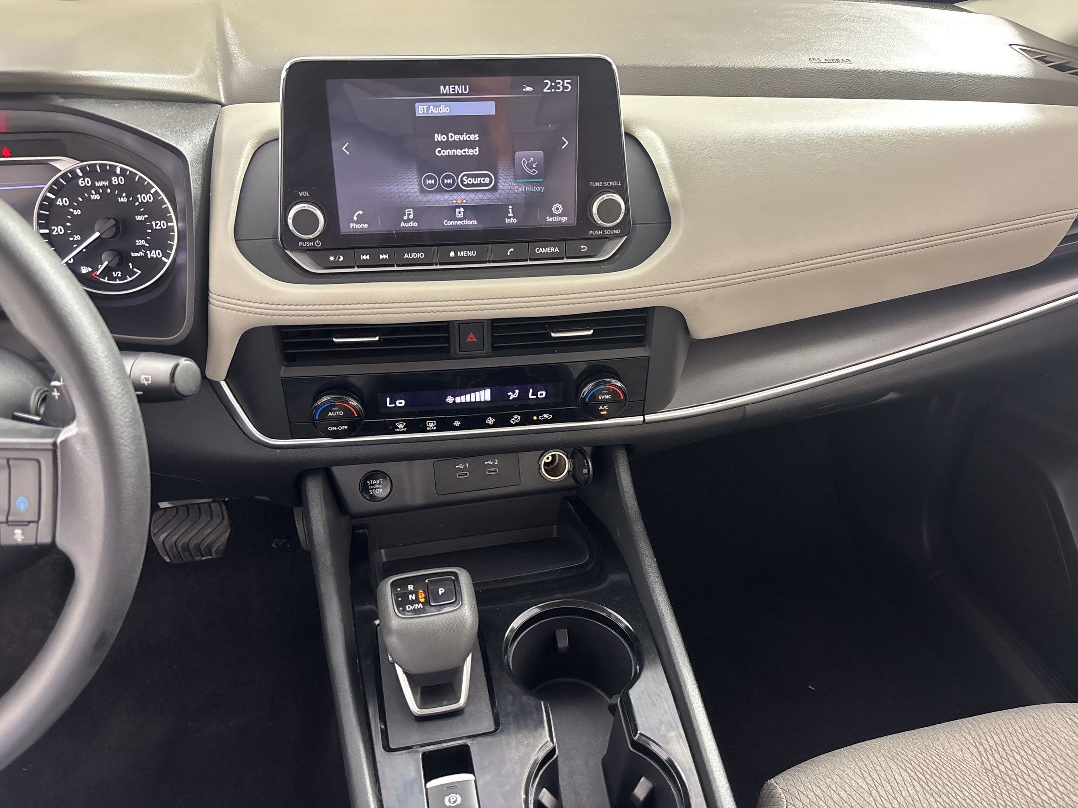 Used 2024 Nissan Rogue SV FWD image 16