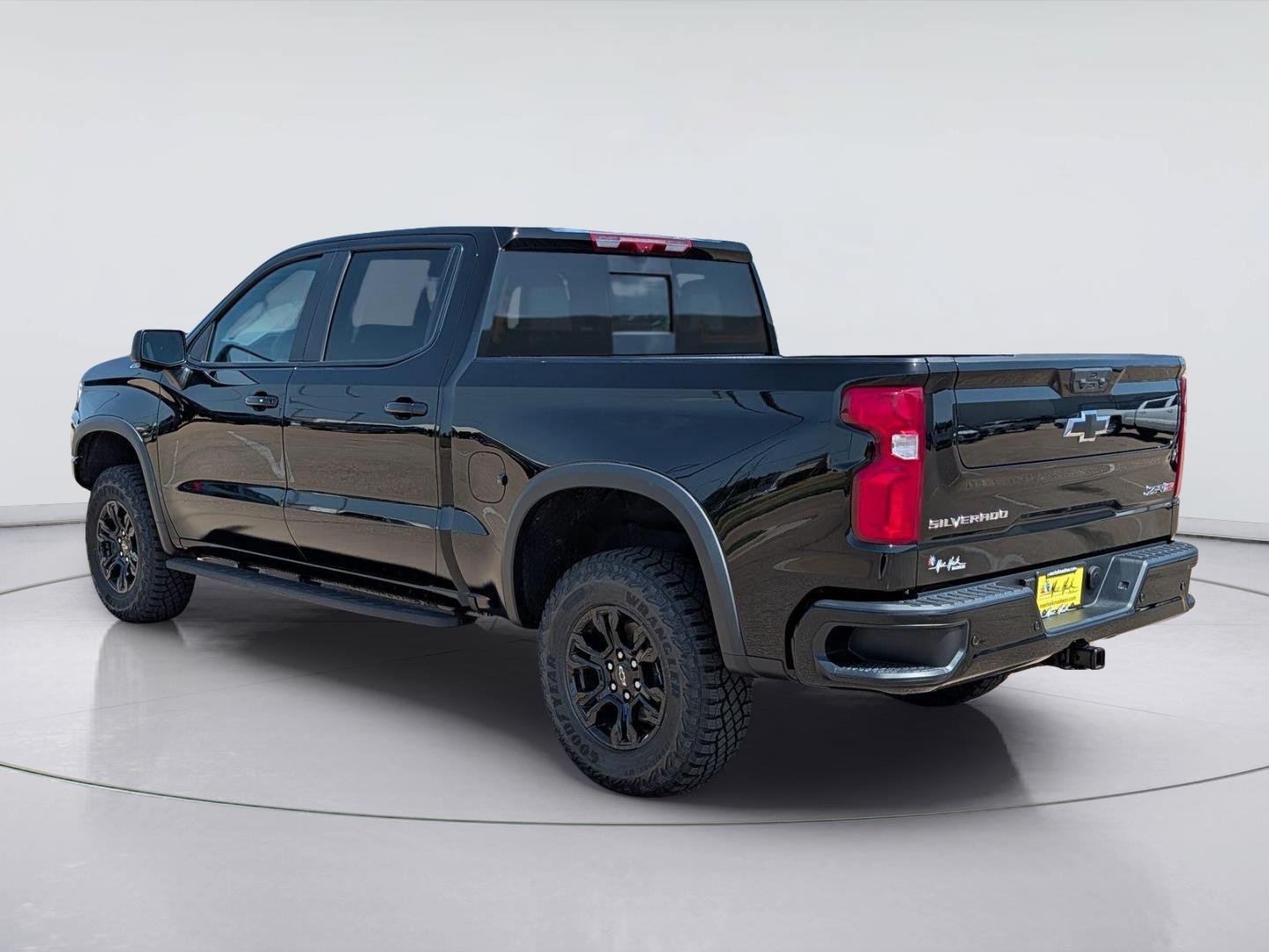 New 2026 Chevrolet Silverado 1500 ZR2 AWD/4WD image 3