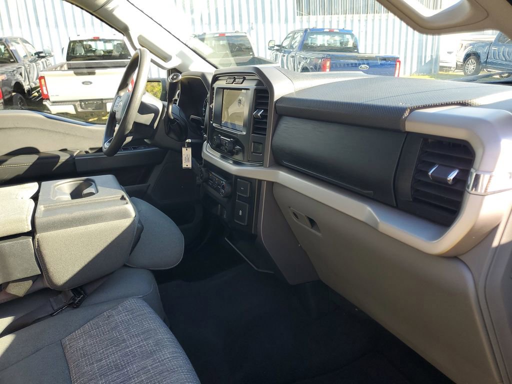 Used 2023 Ford F150 XLT image 32