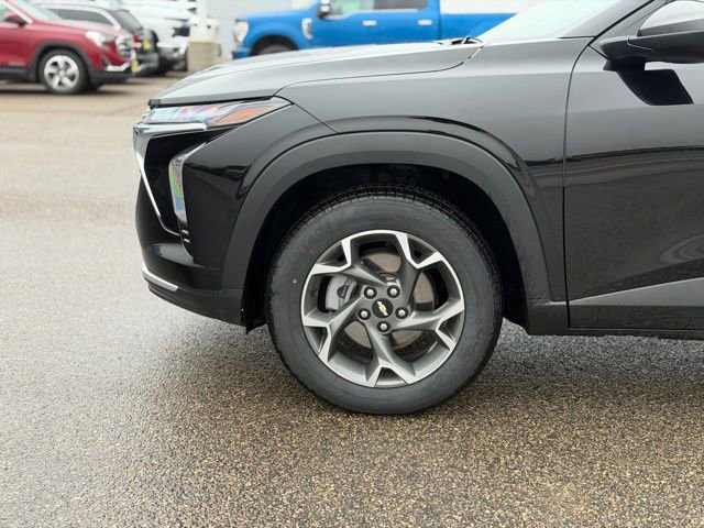 Used 2024 Chevrolet Trax LT image 11
