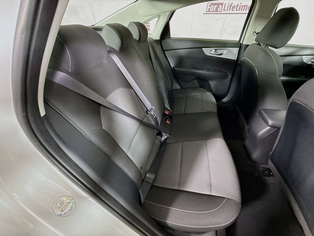 Used 2023 Kia Forte LXS FWD image 28