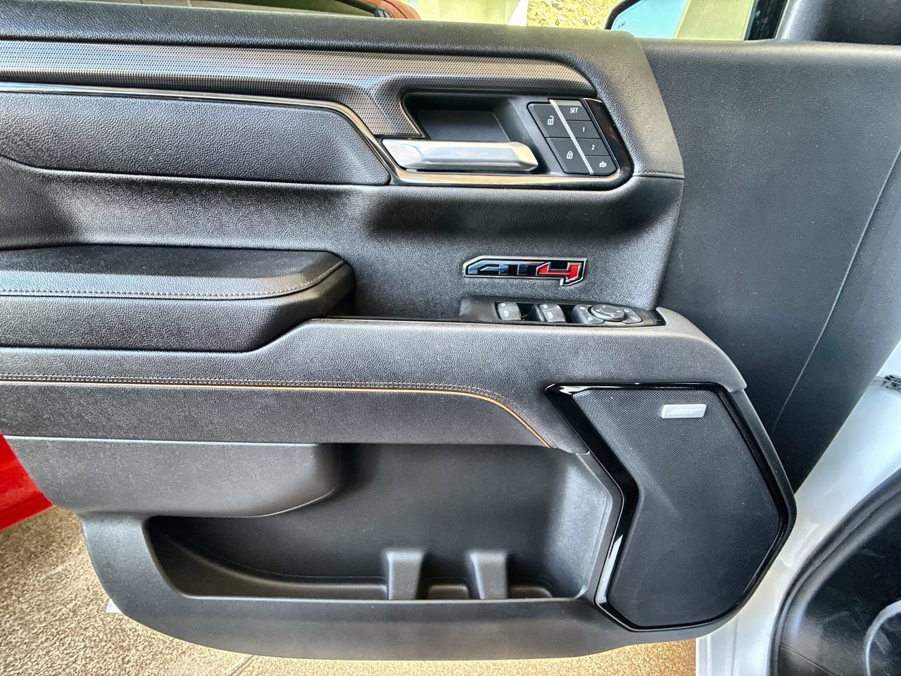 Used 2025 GMC Sierra 1500 AT4 AWD/4WD image 22