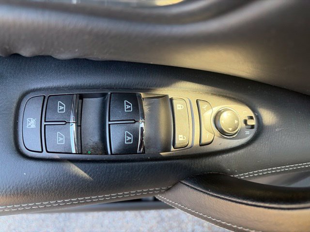 Used 2018 Nissan Armada Platinum w/ Interior Lighting Package RWD image 20