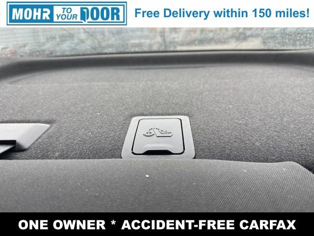 Used 2024 Chevrolet Malibu LT image 40