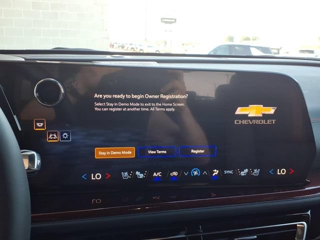 New 2027 Chevrolet Traverse RS FWD image 14