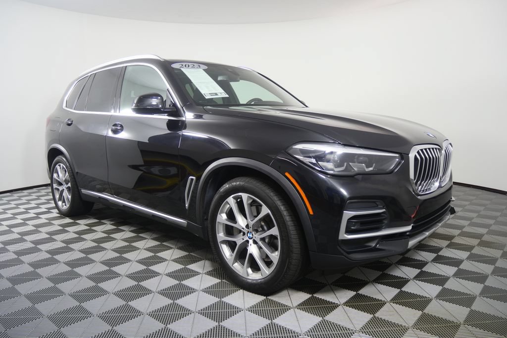Used 2023 BMW X5 xDrive40i AWD/4WD image 7