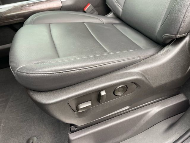 Used 2025 Chevrolet Silverado 2500 LTZ w/ Trail Boss Package image 23