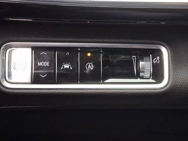 Used 2024 Buick Envision Preferred AWD/4WD image 24