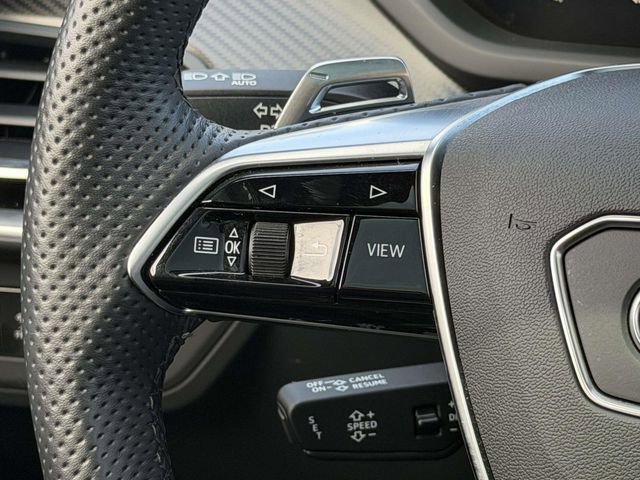 Used 2023 Audi e-tron GT Prestige w/ Prestige Package image 21