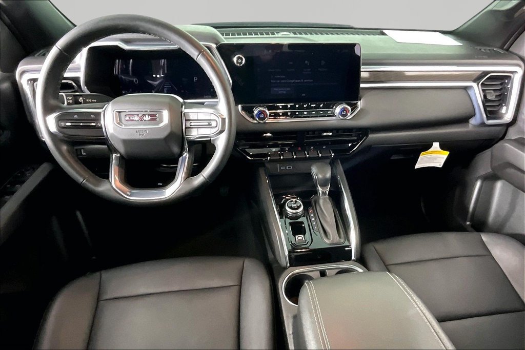 Used 2024 GMC Canyon Elevation w/ Elevation Premium Package AWD/4WD image 8