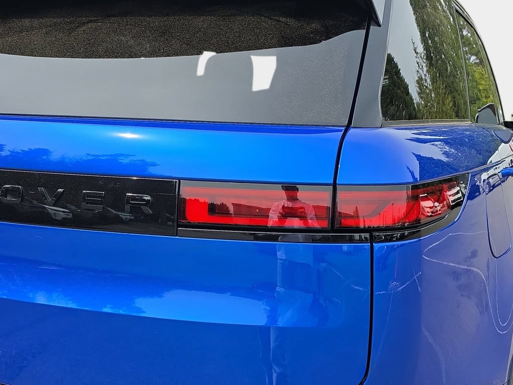 New 2025 Land Rover Range Rover Sport Autobiography AWD/4WD image 36