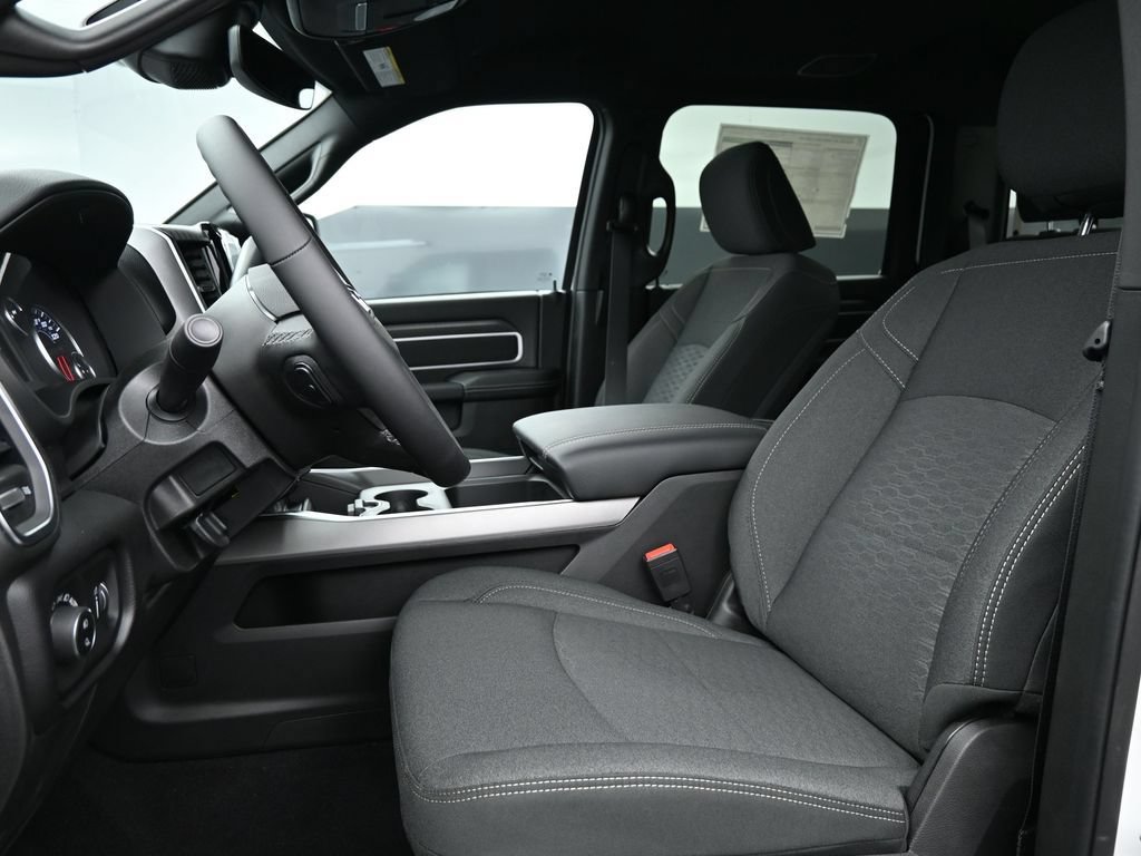 New 2026 RAM 2500 Big Horn AWD/4WD image 3