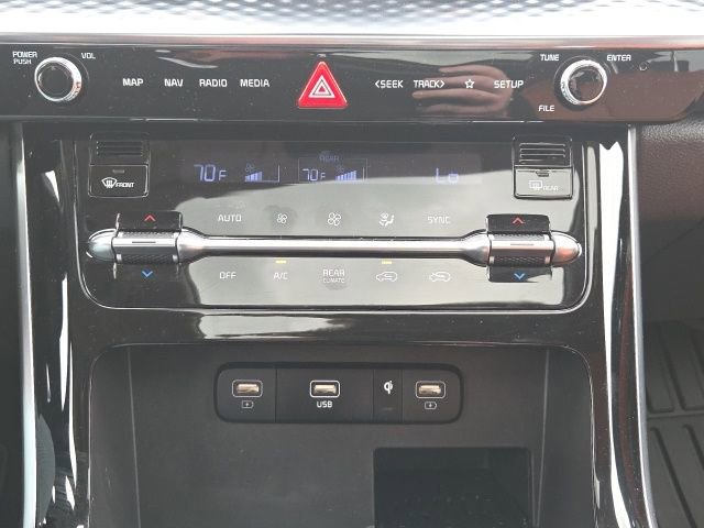 Used 2024 Kia Carnival SX Prestige image 38