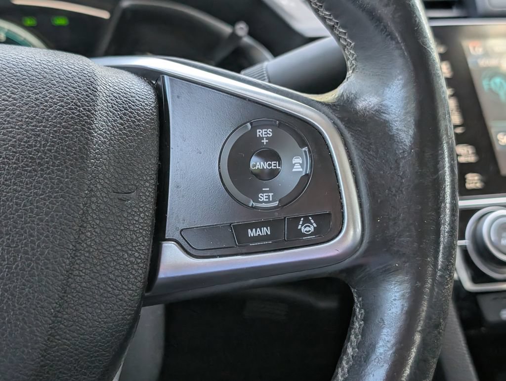 Used 2017 Honda Civic Touring image 19