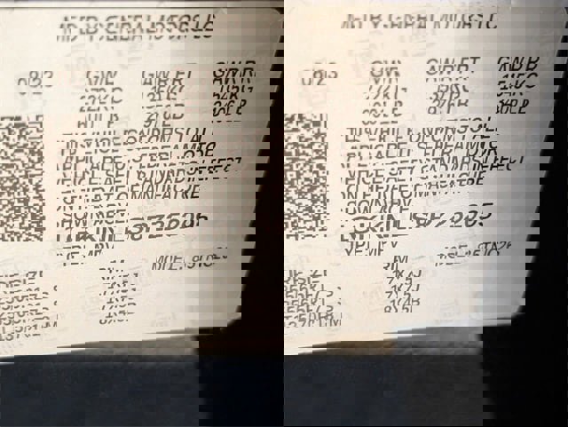 Used 2023 GMC Acadia AT4 w/ Technology Package image 27