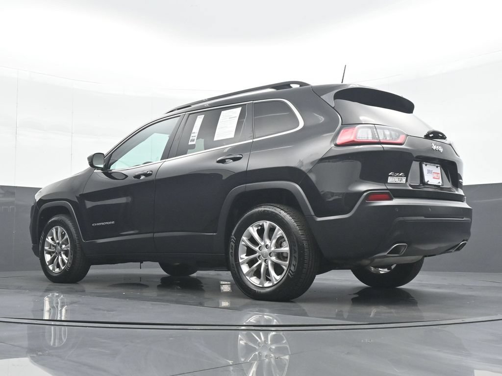 Used 2022 Jeep Cherokee Latitude Lux w/ Sun & Sound Group AWD/4WD image 28