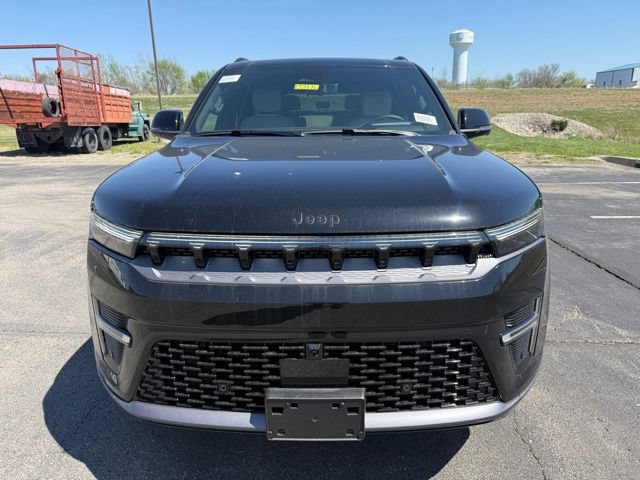 New 2026 Jeep Grand Wagoneer Summit w/ Premium Group III AWD/4WD image 2