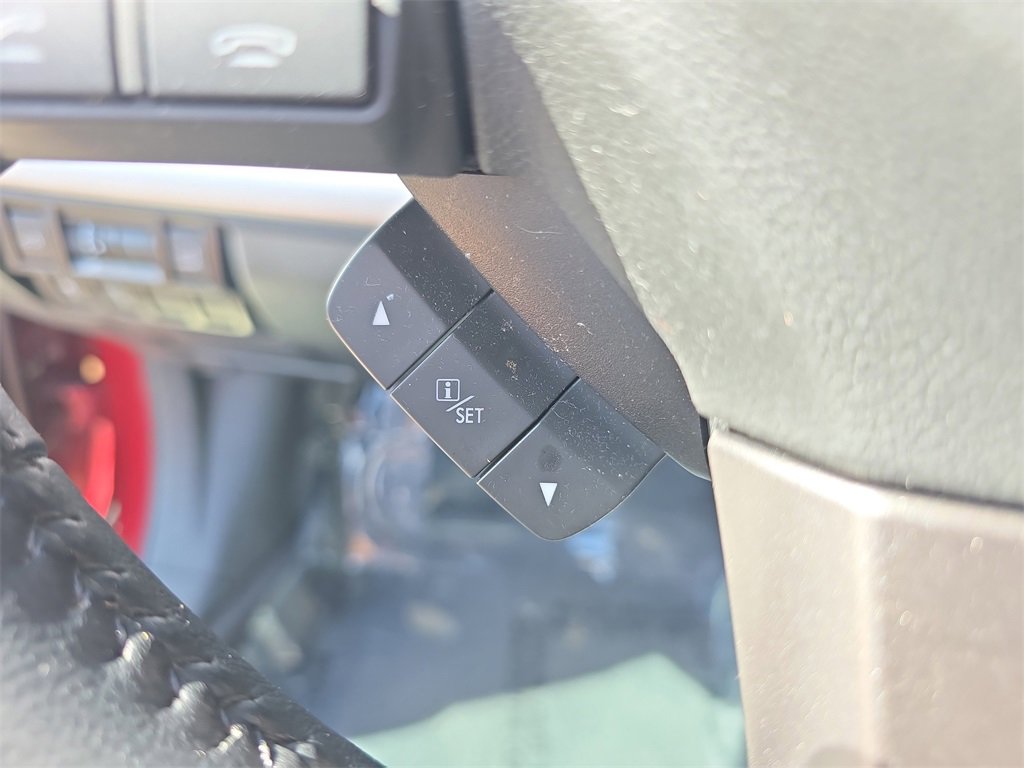 Used 2015 Subaru Outback 2.5i Limited image 32