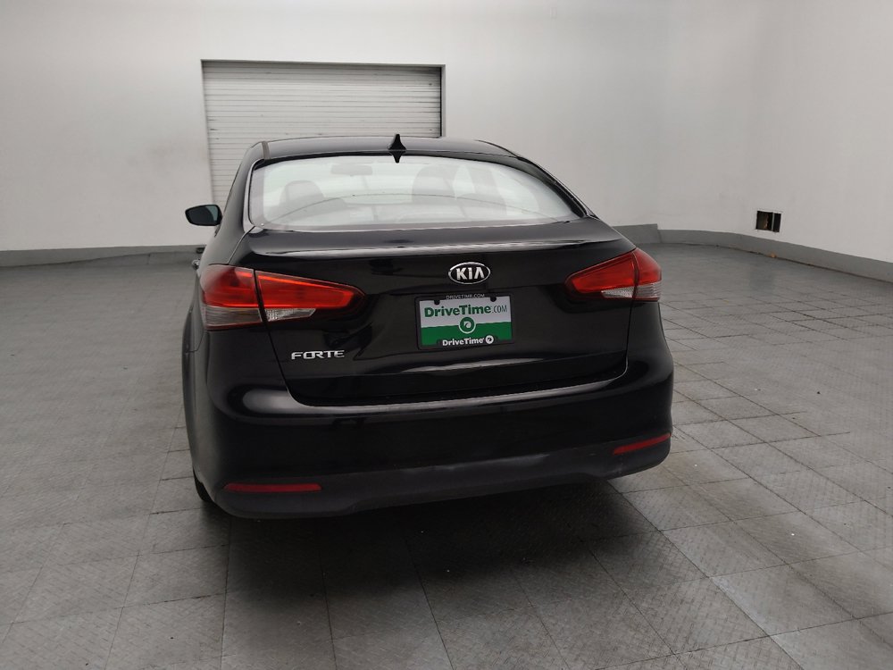 Used 2017 Kia Forte LX FWD image 6