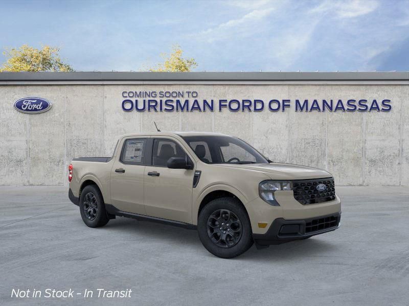 New 2025 Ford Maverick XLT w/ Equipment Group 302A