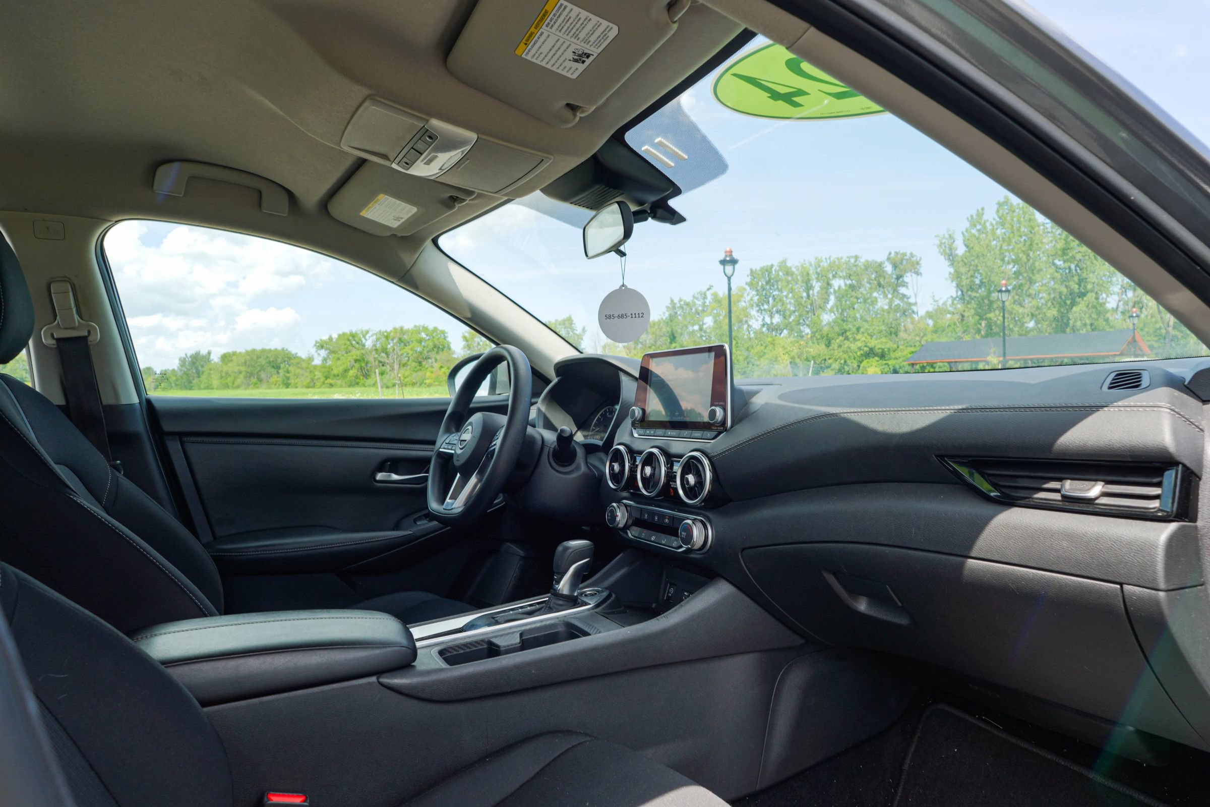 Used 2024 Nissan Sentra SV FWD image 13
