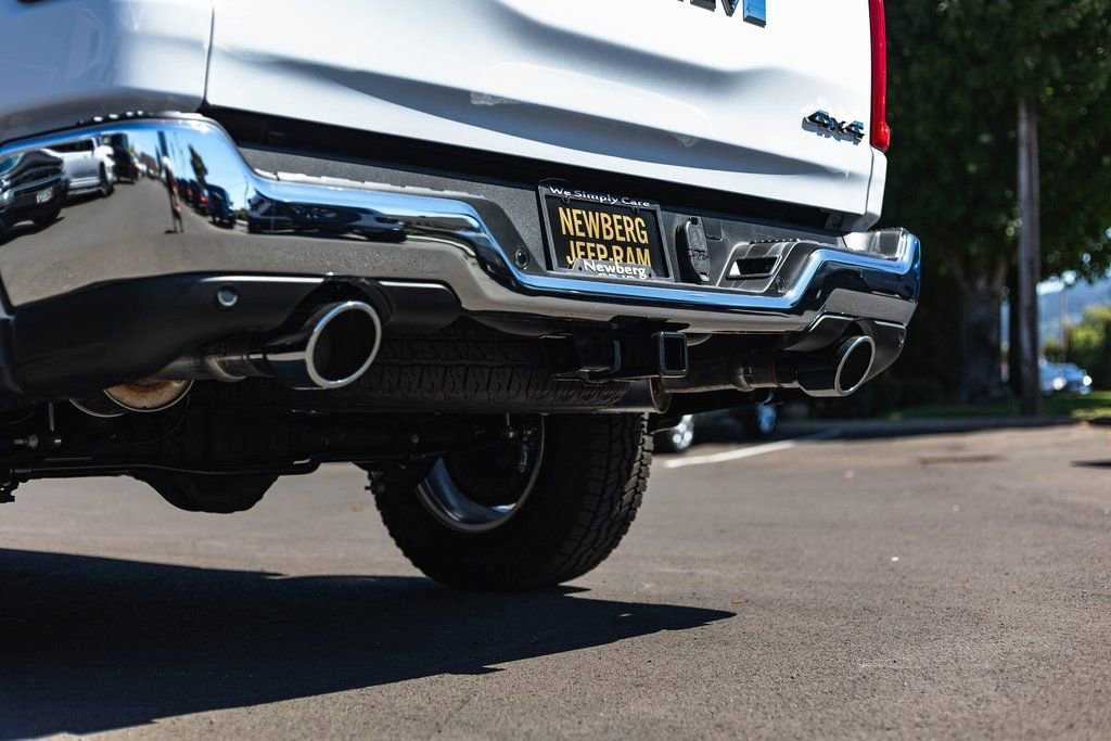 New 2026 RAM 1500 Tradesman w/ Off Road Group image 12