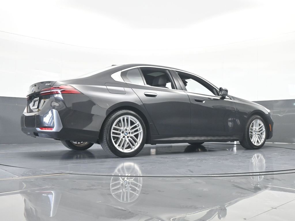 Used 2024 BMW 530i xDrive image 77