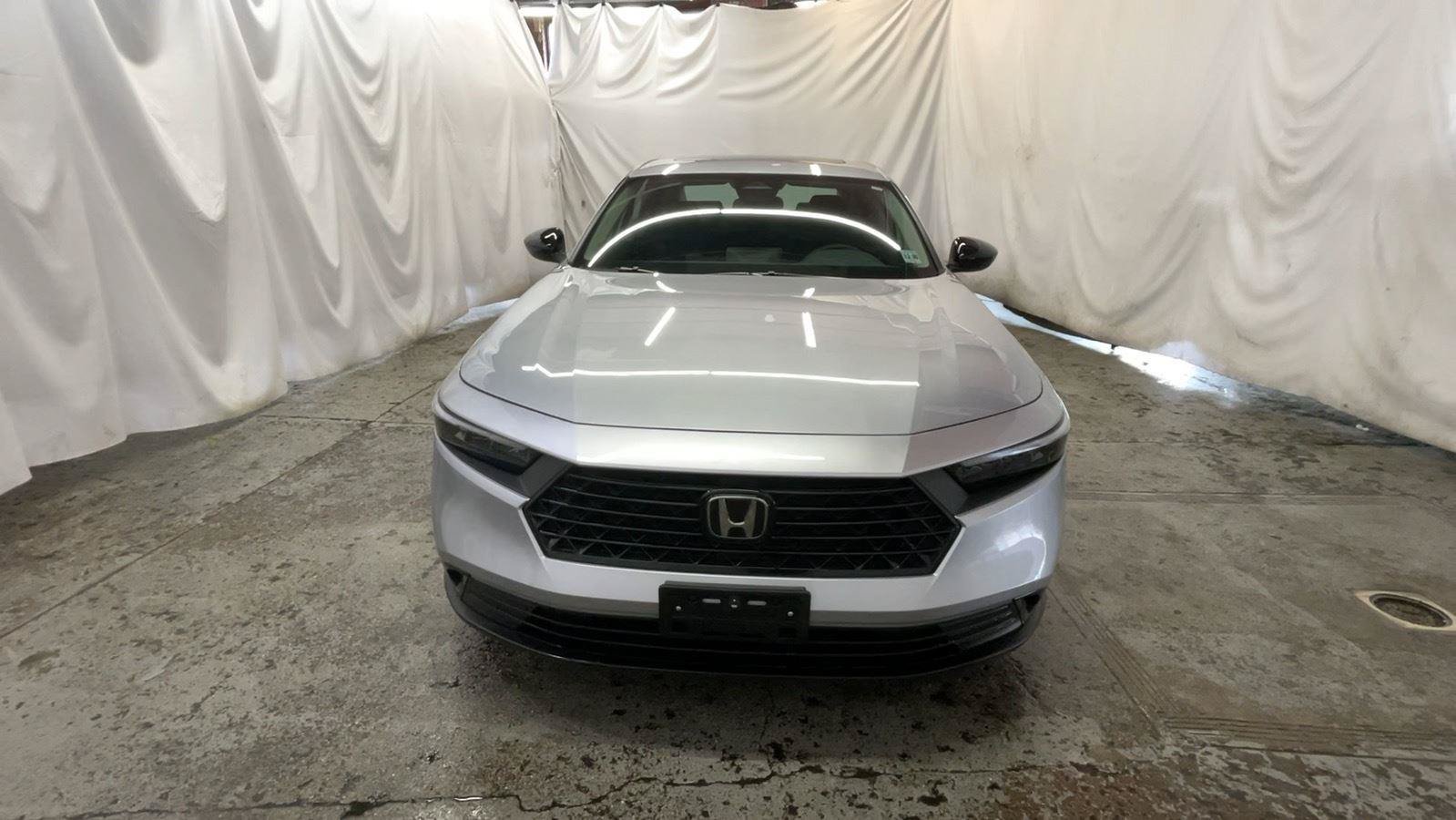 Certified 2025 Honda Accord SE image 14