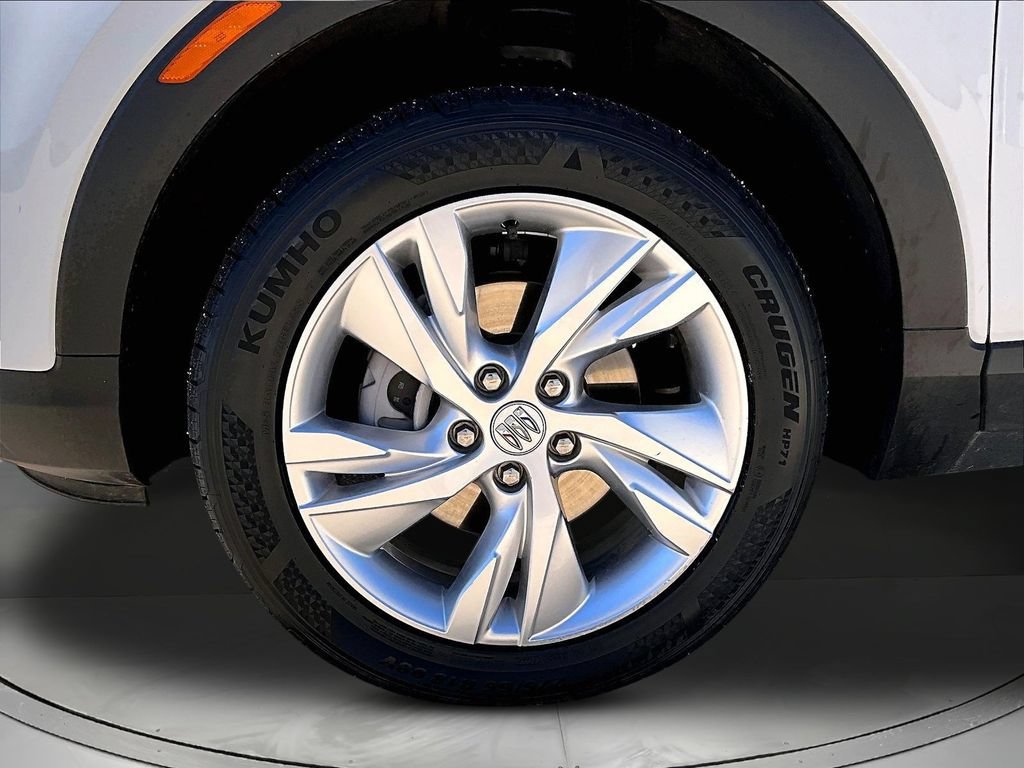 Used 2025 Buick Encore GX Preferred AWD/4WD image 34