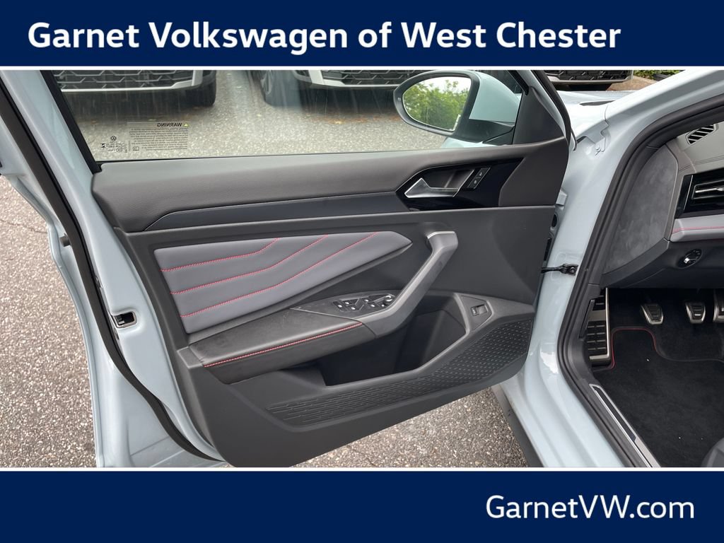New 2026 Volkswagen Jetta GLI Autobahn FWD image 5