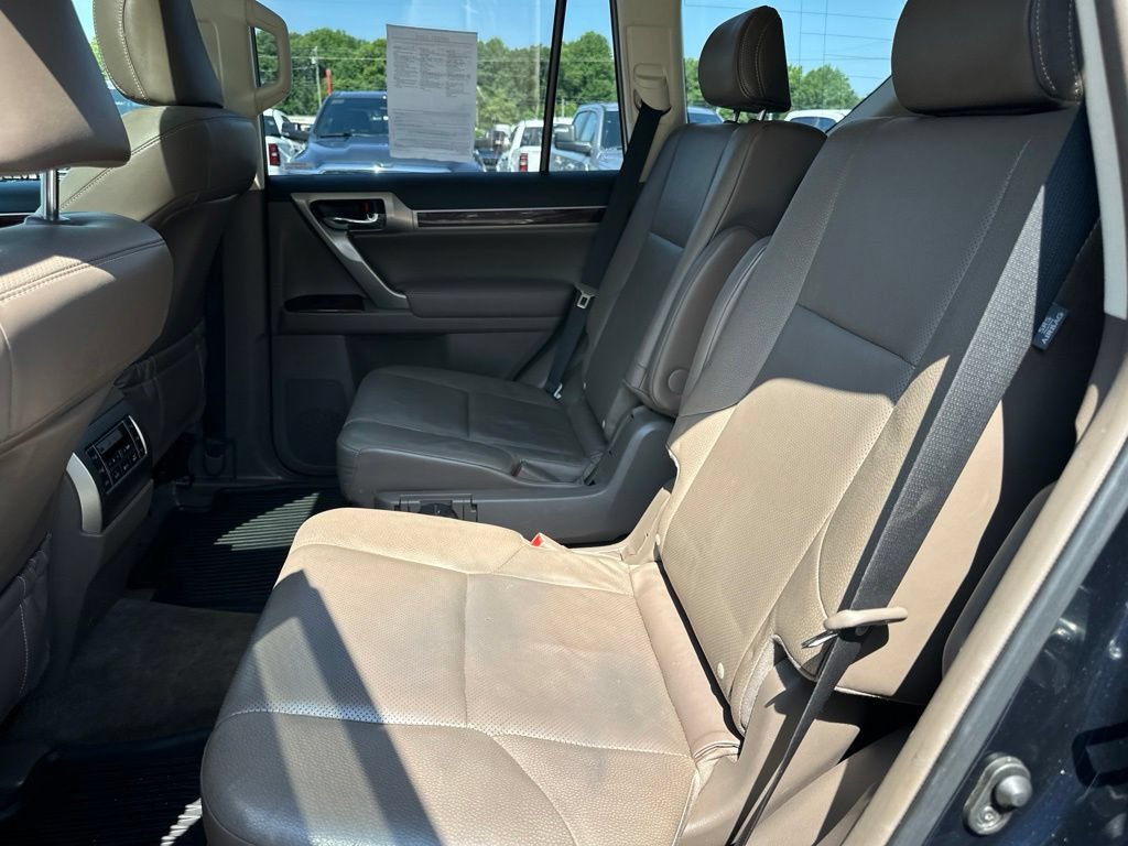 Used 2018 Lexus GX 460 Premium AWD/4WD image 22