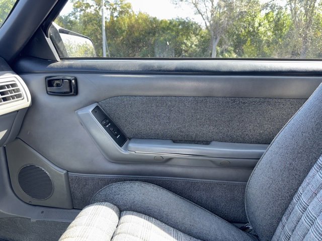 Used 1989 Ford Mustang GT image 15
