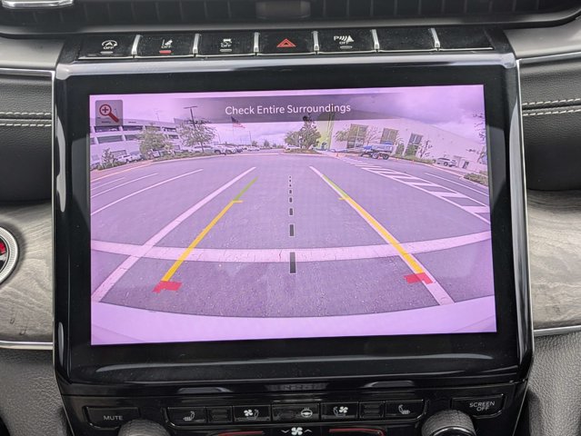 Certified 2025 Jeep Grand Cherokee L Overland AWD/4WD image 24