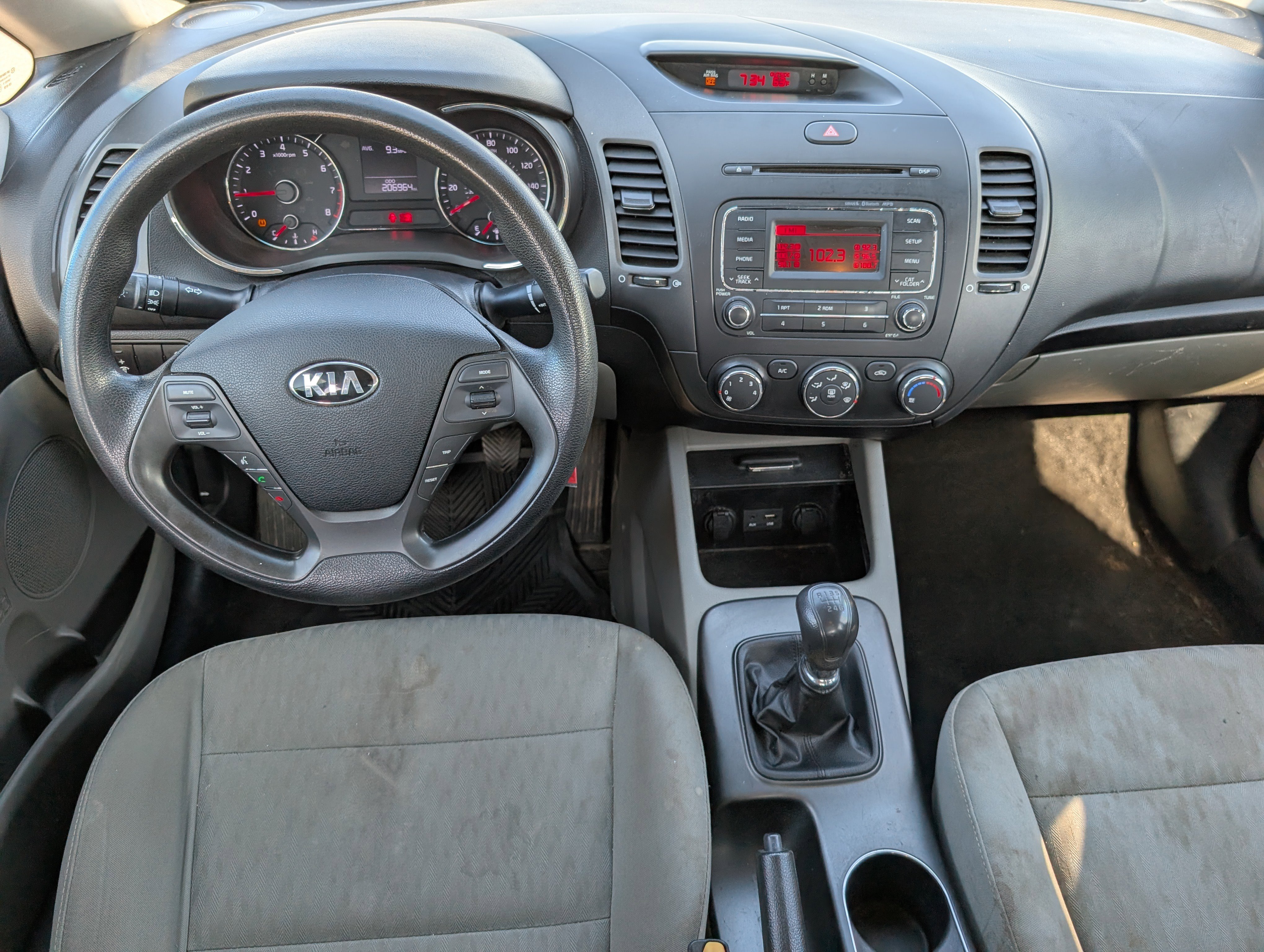 Used 2016 Kia Forte LX image 10