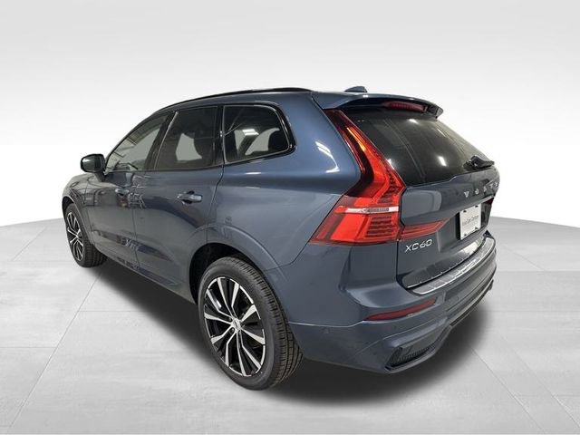 Used 2025 Volvo XC60 B5 Plus w/ Protection Package Premier image 9