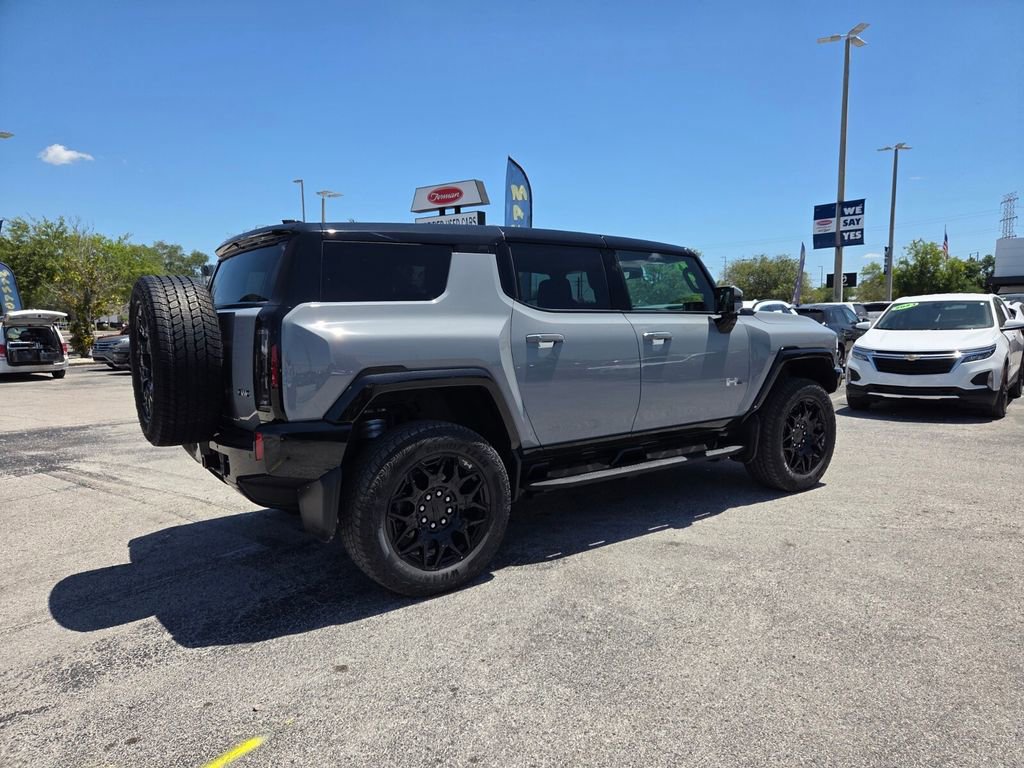 Certified 2024 GMC Hummer EV 2X AWD/4WD image 14