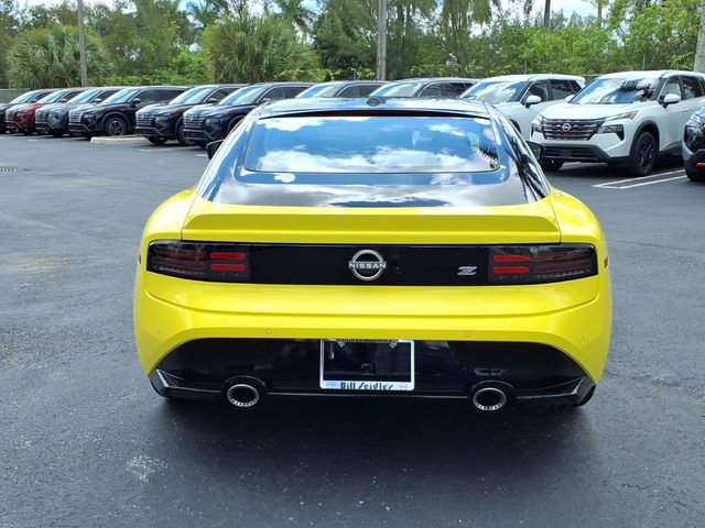Used 2023 Nissan Z w/ Floor Mat Package (L93) RWD image 13