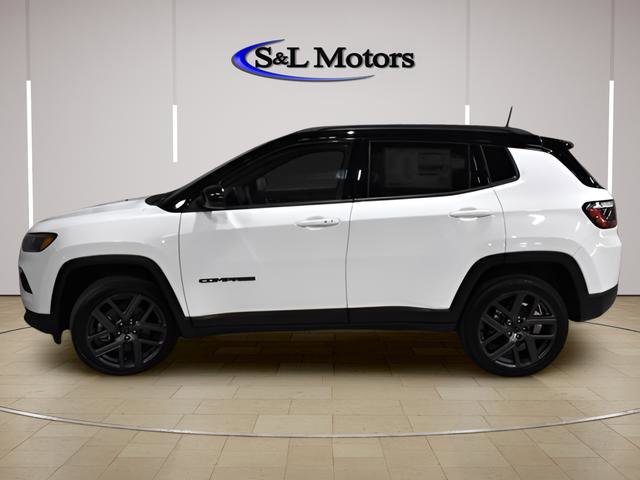 New 2026 Jeep Compass Limited w/ Sun, Sound & Navigation Group AWD/4WD image 2