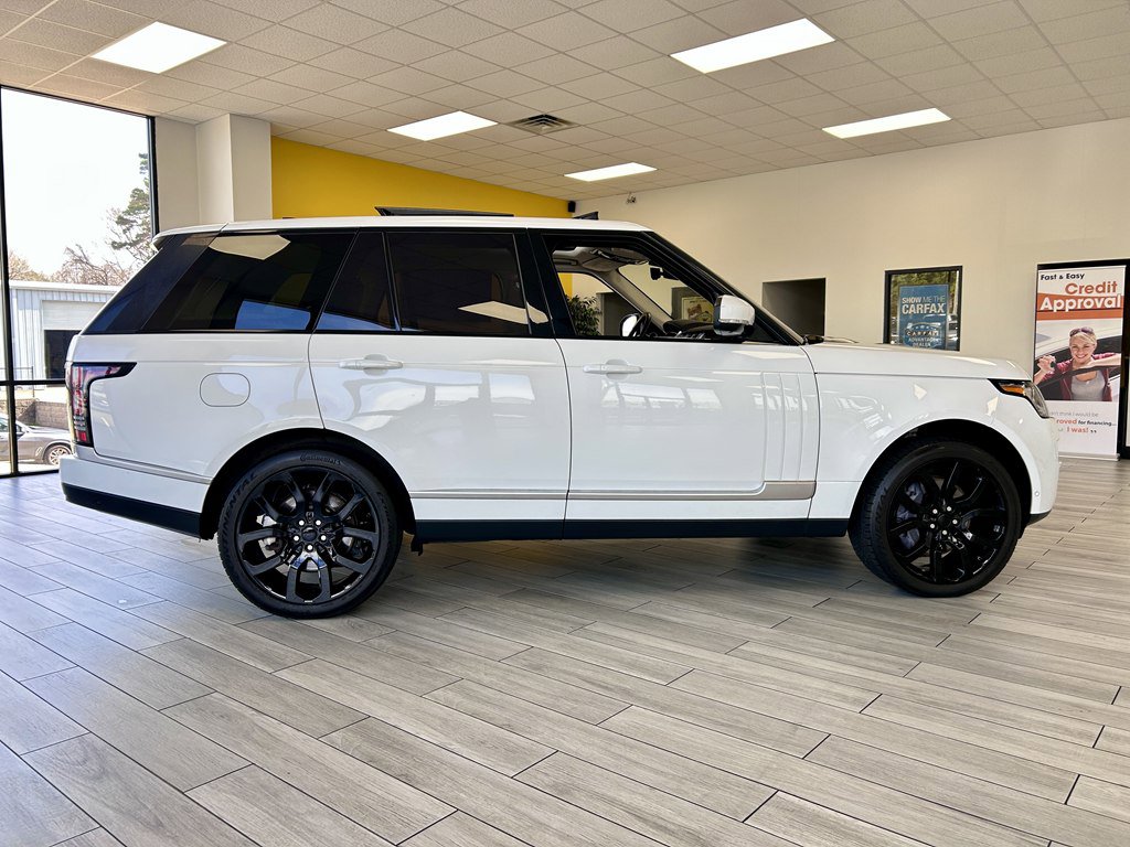 Used 2017 Land Rover Range Rover HSE image 5