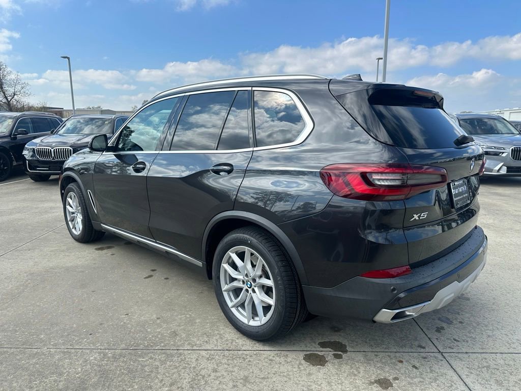 Certified 2023 BMW X5 xDrive40i w/ Premium Package image 5