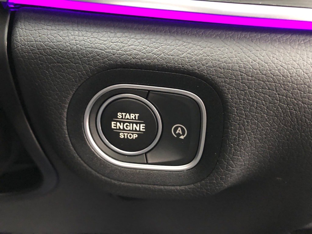 Used 2022 Mercedes-Benz GLE 350 4MATIC w/ Premium Package image 26