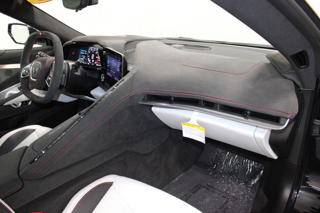 Used 2023 Chevrolet Corvette Stingray Premium Conv RWD image 21