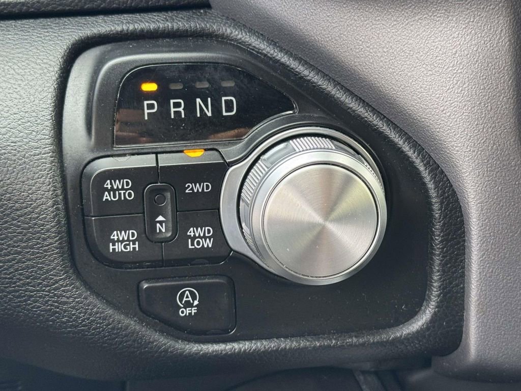 Used 2022 RAM 1500 Laramie w/ Sport Appearance Package AWD/4WD image 28