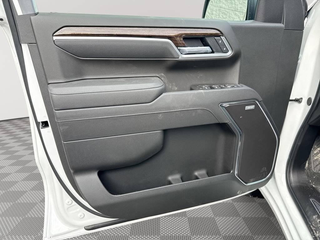 New 2026 GMC Sierra 1500 Elevation w/ Elevation Premium Package AWD/4WD image 23