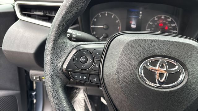 Used 2023 Toyota Corolla LE image 22