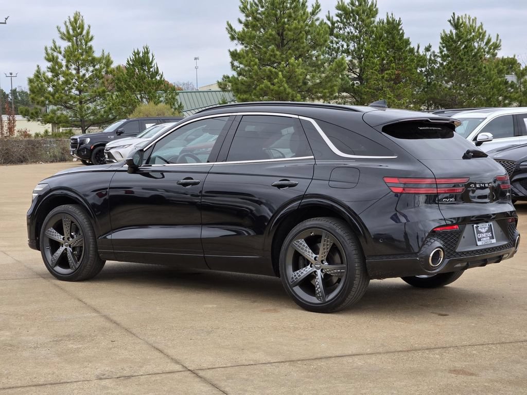 Used 2023 Genesis GV70 2.5T w/ Sport Prestige Package AWD/4WD image 3