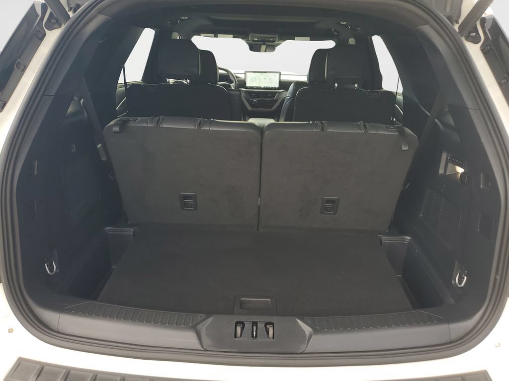 Used 2025 Ford Explorer ST AWD/4WD image 10